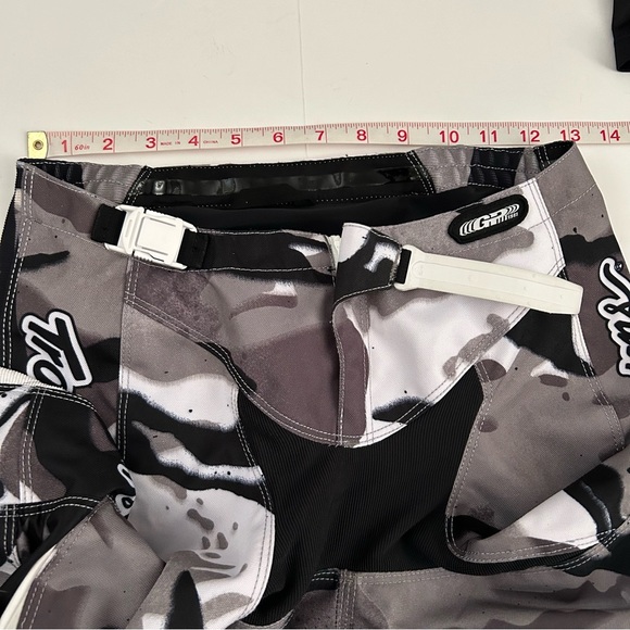 Troy Lee Designs Big Boys Moto Riding Set Jersey Pants Gloves Youth M Pans 26 - Picture 5 of 14